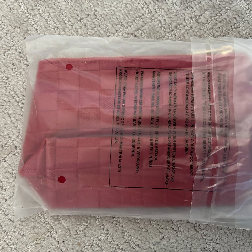 Jo Malone Red Cosmetic Make Up Pouch Bag with Zipper - Picture 6 of 6